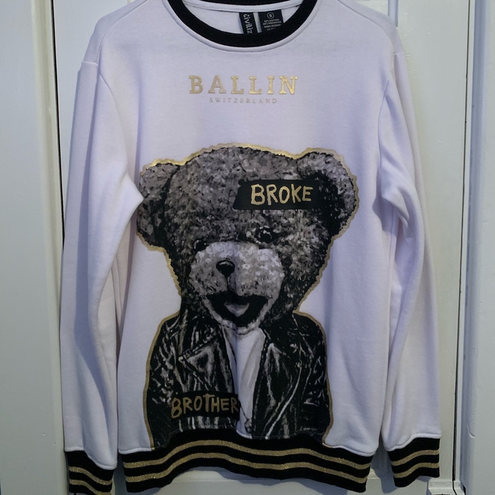 Civilized sweater